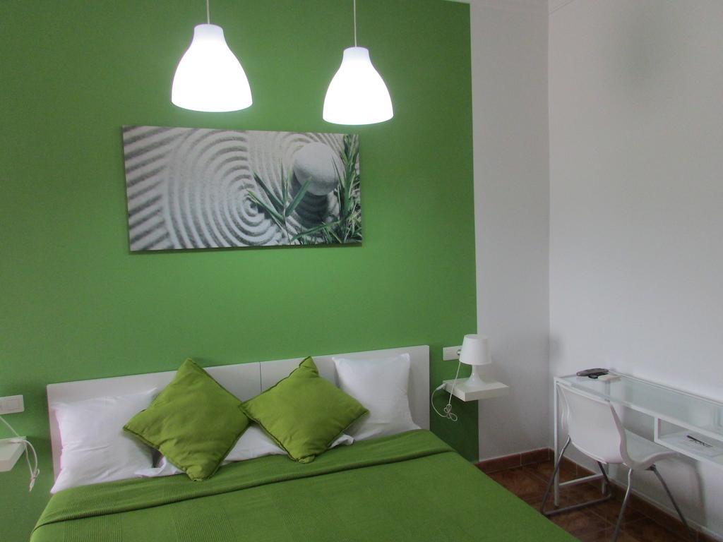 El Manantial Hotel Malaga Exterior photo